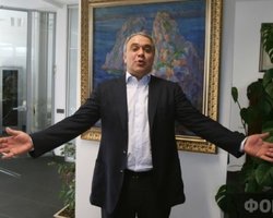 Игра с властью. Интервью с Давидом Жванией