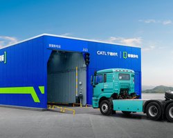 Новое изобретение позволяет электрическим грузовикам преодолевать 1250 км без подзарядки (фото)