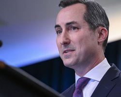 Решения остаются за Украиной: США на связи с Киевом по событиям в Курской области, — Миллер