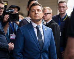 Киев потребовал от Москвы официальных разъяснений по поводу "лжи" Зеленского