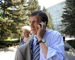 Немецкого врача, который лечил Тимошенко, сменит его коллега-женщина