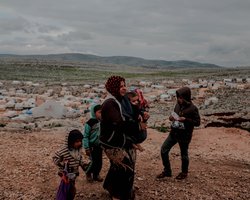 На развалинах Пальмиры. Почему не заканчивается гражданская война в Сирии