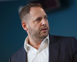 Відкласти початок операції з "вагнерівцями" розпорядився голова ОП Єрмак, — Бурба для Bellingcat