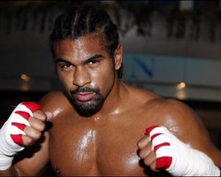 Хэй пообещал порвать лицо Кличко в клочья