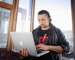 Вместе веселей. Три кита, на которых стоят сообщества в соцсетях 