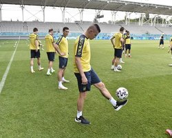 Долгожданное возвращение: Александр Зубков приступил к тренировкам на Евро-2020 (видео)