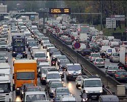 Сегодня в полночь движение в сторону Киева ограничат 