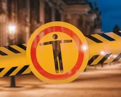 Зеленский допустил отмену комендантского часа: в Кабмине отреагировали