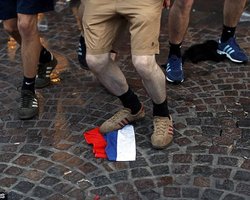 Во Франции снова подрались российские и английские болельщики