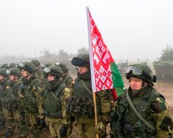 Беларусь объявила о военных сборах возле границы РФ на второй день после выборов