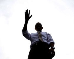 Обама собрал $114 млн на свою избирательную кампанию