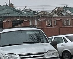 Дрон влучив у будівлю поліцейського спецназу в Грозному, є постраждалі: що відомо (фото)