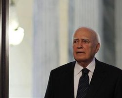 Президент Греции призвал ЕС не требовать от страны слишком многого