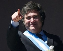 Президент Аргентины после письма от Зеленского решил принять участие в Саммите мира, — СМИ