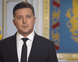 "Чтобы 40 млн не превратились в 20": Зеленский призвал украинцев вакцинироваться (видео)