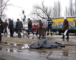 В Киеве трамвай перерезал женщину. Водитель задержан