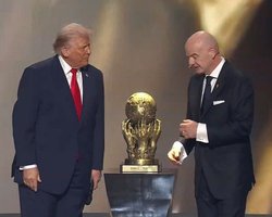 Трамп получил "Премию мира": ее в этом году ввела ФИФА (видео)