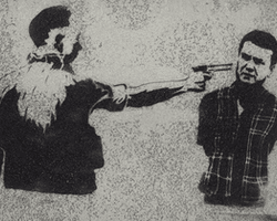 В Одессе на стенах появились изображения Януковича с дулом пистолета у виска, - СМИ