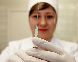 ВОЗ не нашла связи между прививкой и смертью школьника