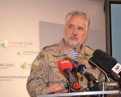 Жебривский: Ремонтные бригады из-за обстрелов боевиков приостановили работу в Авдеевке