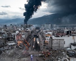 Восемь толчков за час: землетрясение на Камчатке продолжается, атомные подлодки РФ в зоне риска