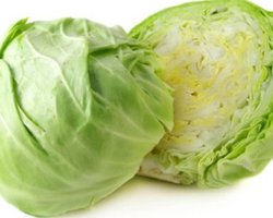 Азаров приказал вырастить 1,5 миллиона тонн капусты 