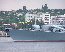 Украинцы все прохладнее относятся к российскому флоту в Крыму
