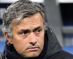 Реал попросил УЕФА наказать 6 игроков Барселоны