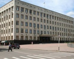 Житомирскому чиновнику купят новый служебный автомобиль