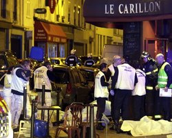 В концертном зале в Париже убиты около 100 заложников