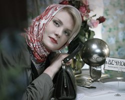 Кинопремьеры недели: Драма Ренаты Литвиновой, новый фильм о Джеймсе Бонде, исторические приключения с Безруковым 