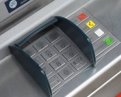 В Луганске в банкоматах пропала наличка, - разведка