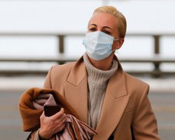 Это не бегство: жена Навального прилетела в Германию по своим делам, – Spiegel