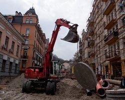Реконструкцию Андреевского спуска продлили до Нового года, - СМИ