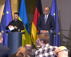 "Оставьте украинский народ в покое": Мерц призвал Россию объявить рождественское перемирие