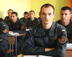 В Украине курсантов привлекут к охране правопорядка в день выборов