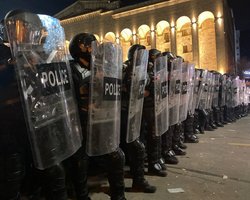 "Привлечем к ответственности любого": в США и Европе отреагировали на протесты в Грузии