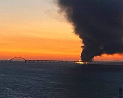 Це лише початок: у Зеленського відреагували на підрив Кримського мосту