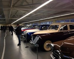 Как Майдан обвалил рынки элитных товаров 