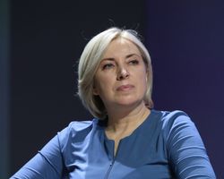 Спроба номер два: Верховна Рада таки відправила у відставку Ірину Верещук (відео)