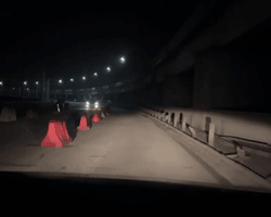 У Запоріжжі відновили рух легкових авто греблею після удару по ДніпроГЕС (відео)