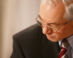 Азаров: на модернизацию украинской экономики нужно 70 млрд. долл в год