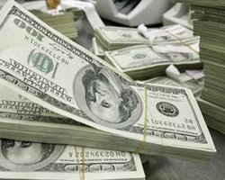 Доллар дорожает по отношению ко всем мировым валютам из-за решения Fitch по Греции