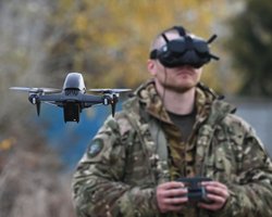Росіяни на території ЗАЕС навчають пілотів FPV-дронів, — ЦПД