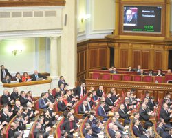 Политологи о новом руководстве Рады: Компромиссные фигуры, но опыта нет