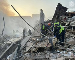 "Ищи, Васька": полиция показала первые минуты после "прилета" по Хмельницкому (видео)