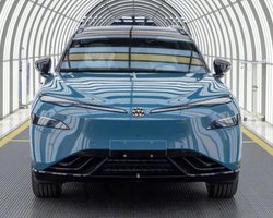Найбільший в історії: електрокросовер Volkswagen ID.Unyx 08 надійшов у виробництво (фото)
