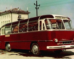 Світовий рекордсмен зі Львова: першому автобусу ЛАЗ виповнилося 70 років (фото)