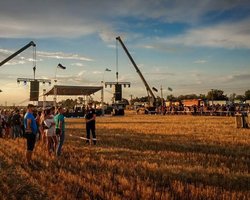 "Бумбокс" сыграл концерт на границе с Крымом