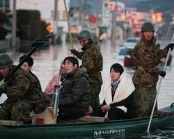 Число погибших и пропавших без вести в Японии достигло 17 тысяч 